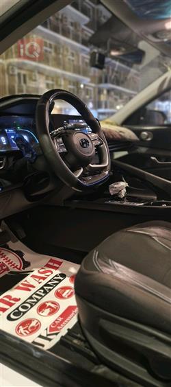 هیۆندای ئەلەنترا